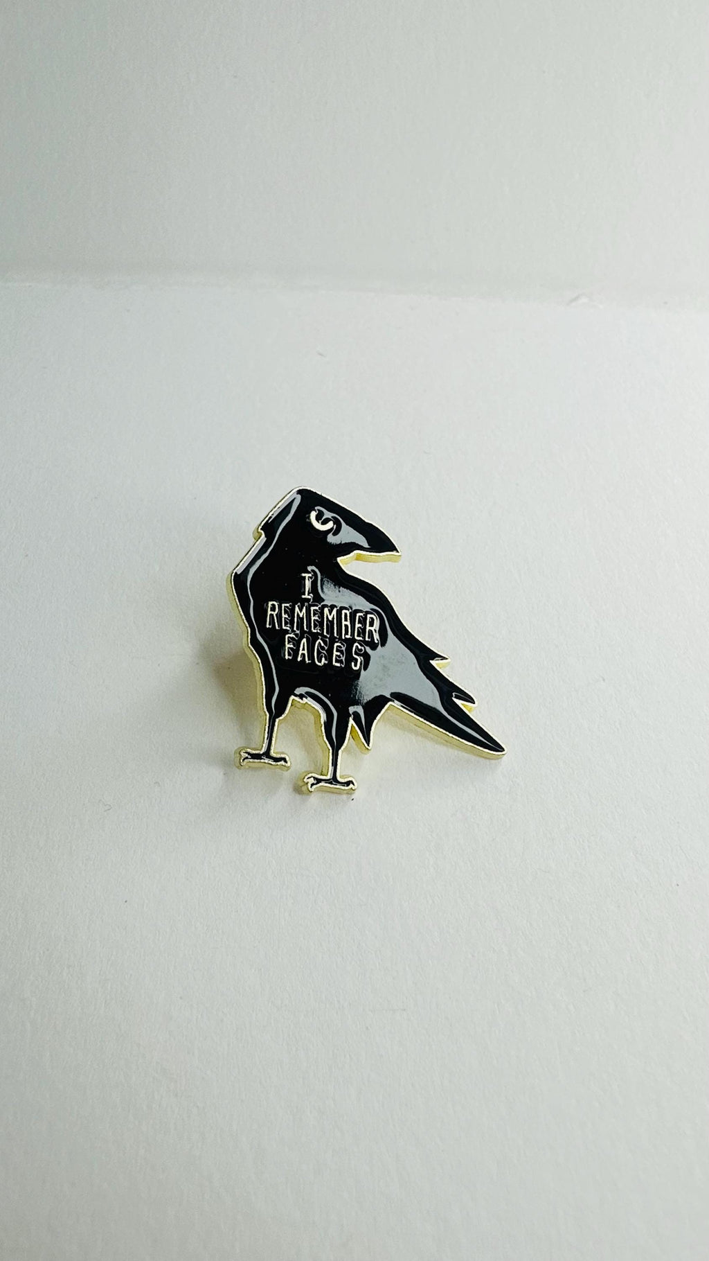 Punk Crow Enamel Pin Gothic Raven Skull Brooch Dark Starry Badge Custom Lapel Pin Bag Clothes Accessory Jewelry Gift Friends
