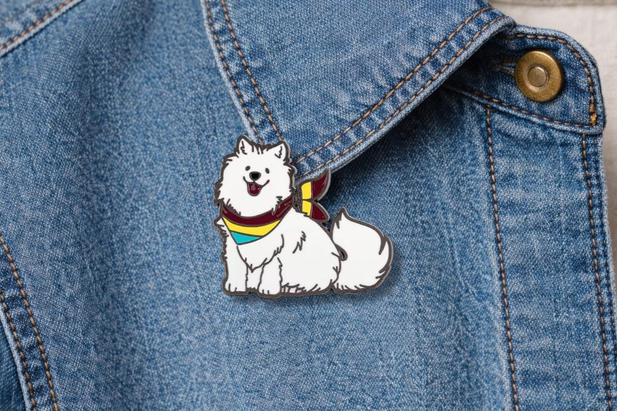 Cartoon Lion King Enamel Pin Daisy Brooch Zinc Alloy Black Nickel Plated Animated Style Badge Jewelry Gift Accessories