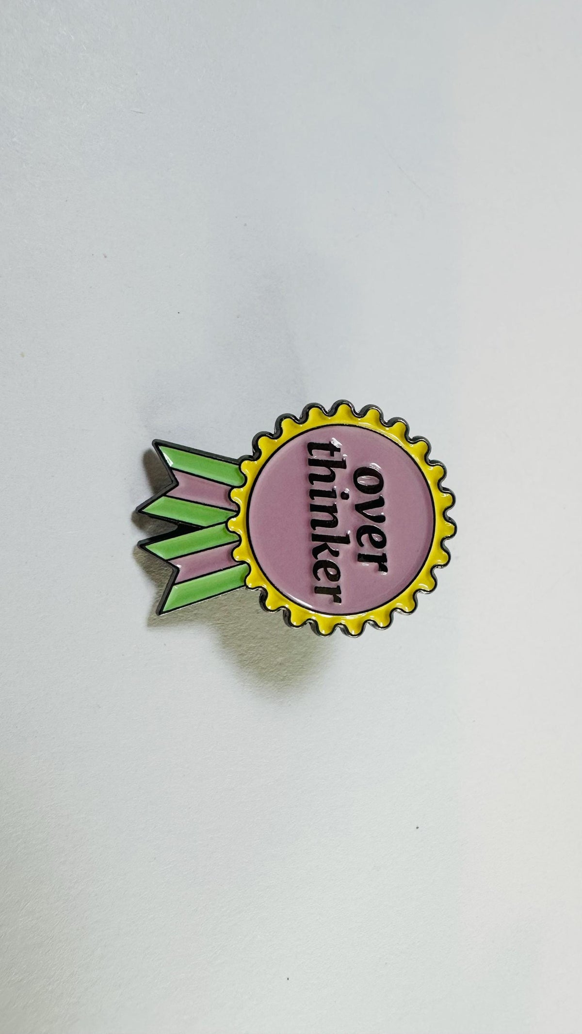 Brain Brooch Pink Tombstone Memorial Love Over Thinker Enamel Pin Funny Mental Health Lapel Badge Backpack Jewelry Gift