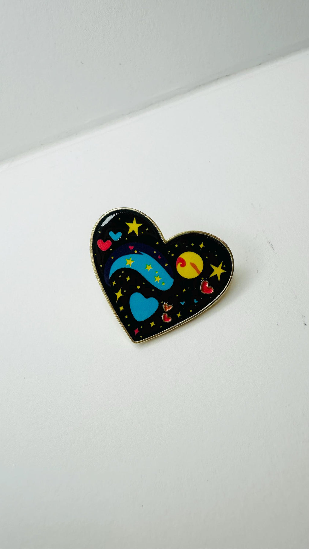 Dark Night Starry Sky Enamel Pin Rainbow Cat Heart Mountain Stamp Brooch Cute Nature Badge Backpack Decoration Lapel Pin Gift