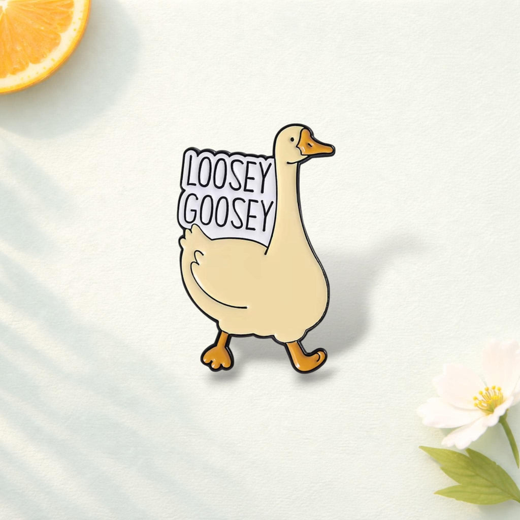 Silly Goose Enamel Pin I Am Judging You Funny Quote Brooch Cartoon Animal Lapel Badge Jewelry Gift for Friends