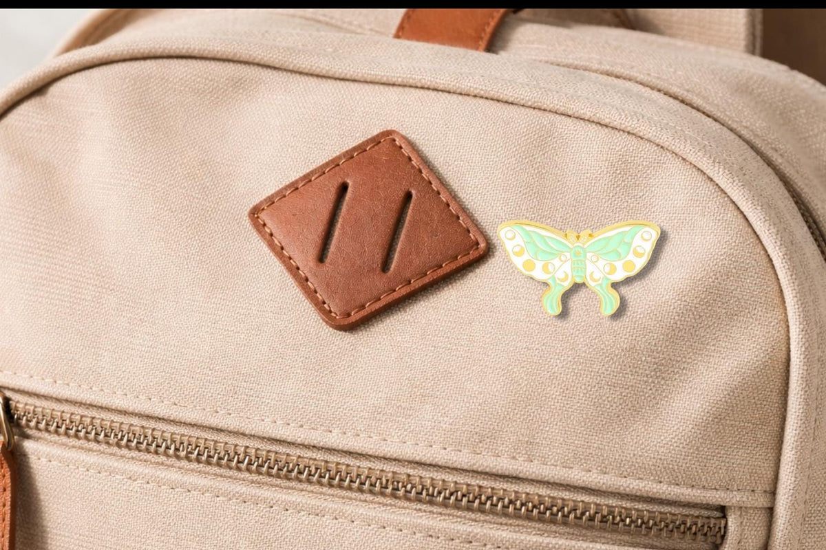 Cartoon Butterfly Metal Brooch Convallaria Rose Moon Witch Skeleton Colorful Insect Cute Butterfly Badge Punk Lapel Pin