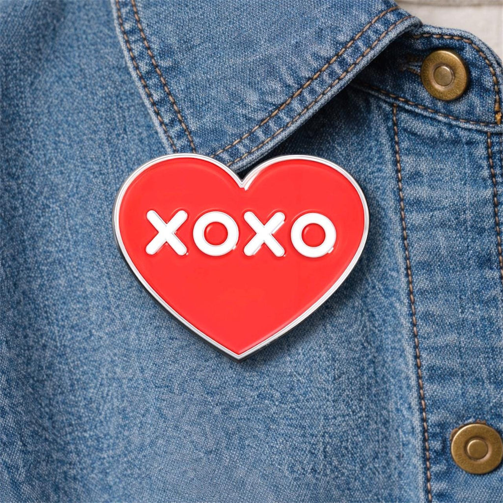XOXO Music Single Love Enamel Brooch Fashion Clothing Accessories Gift