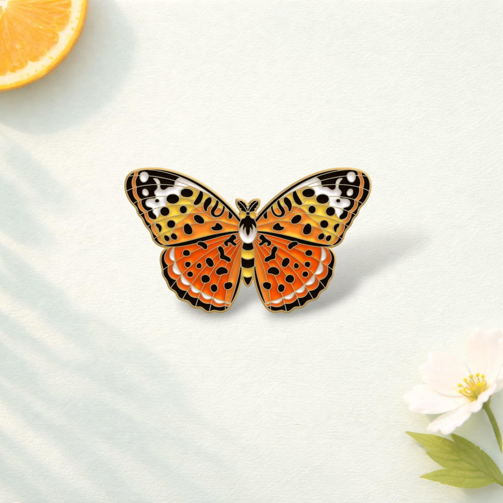 Colorful Butterfly Moth Enamel Pin Cartoon Insect Lepidoptera Brooch Specimen Lapel Badge Jewelry Gift for Friends