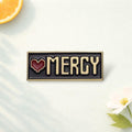 Red Heart Mercy Enamel Pin Gothic Black Brooch Badge Clothing Collar Lapel Pin Dark Jewelry Backpack Accessory Gift for Friends