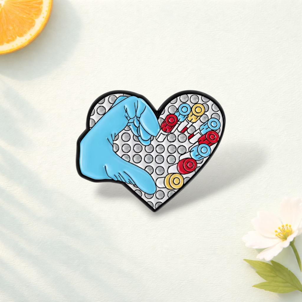 Lab Coat Enamel Pin – Scientific Romance Aesthetic Brooch – Cute Scientist Lapel Badge – Medical Chemistry Gift Jewelry for Students Doctors