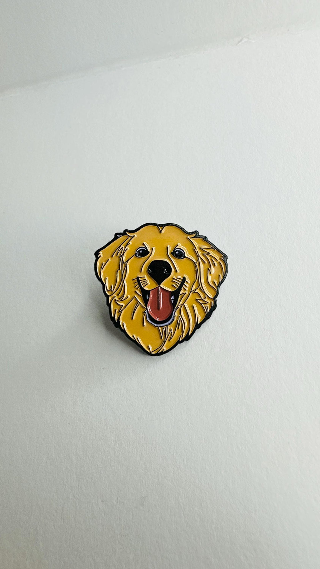 Golden Retriever Dog Enamel Pin Cute Cartoon Guard Dog Brooch Animal Lover Gift Lapel Badge Jewelry Accessories