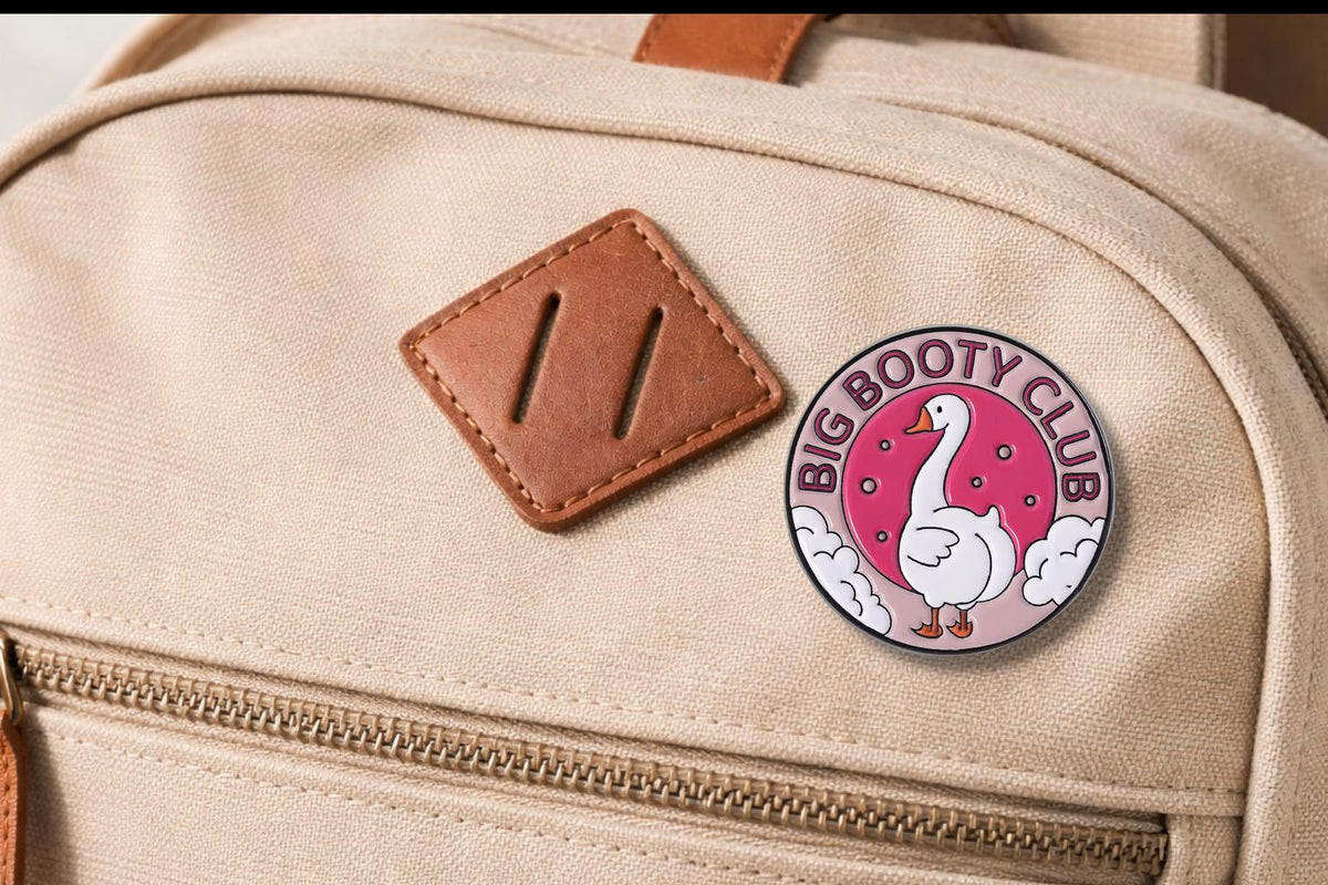 Gym Bunny Enamel Pin Fitness Animal Brooch Cute Workout Rabbit Lapel Badge Jewelry