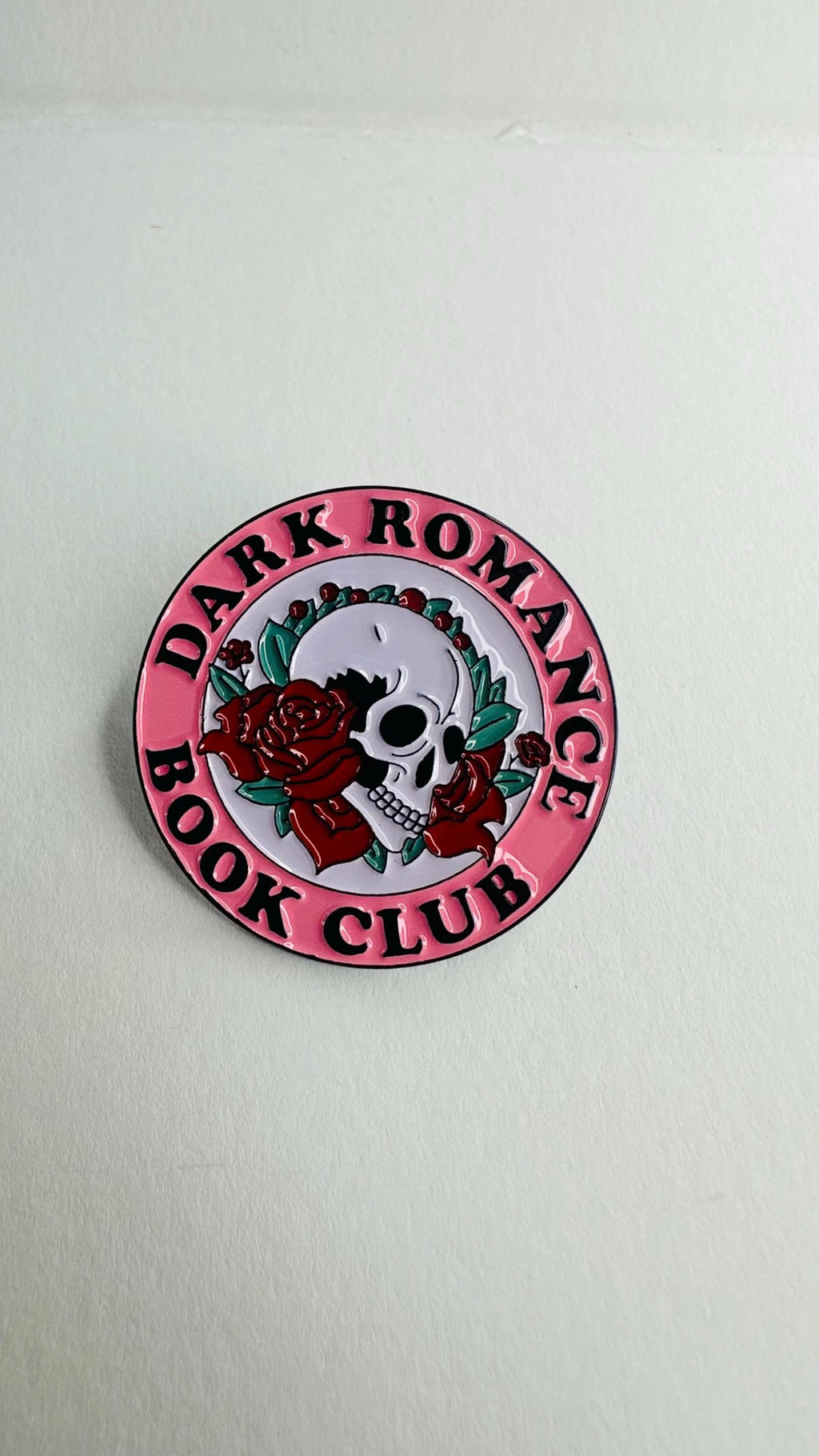 Dark Romance Book Club Enamel Pin – Gothic Literary Skull & Rose Brooch – Lapel Badge Jewelry