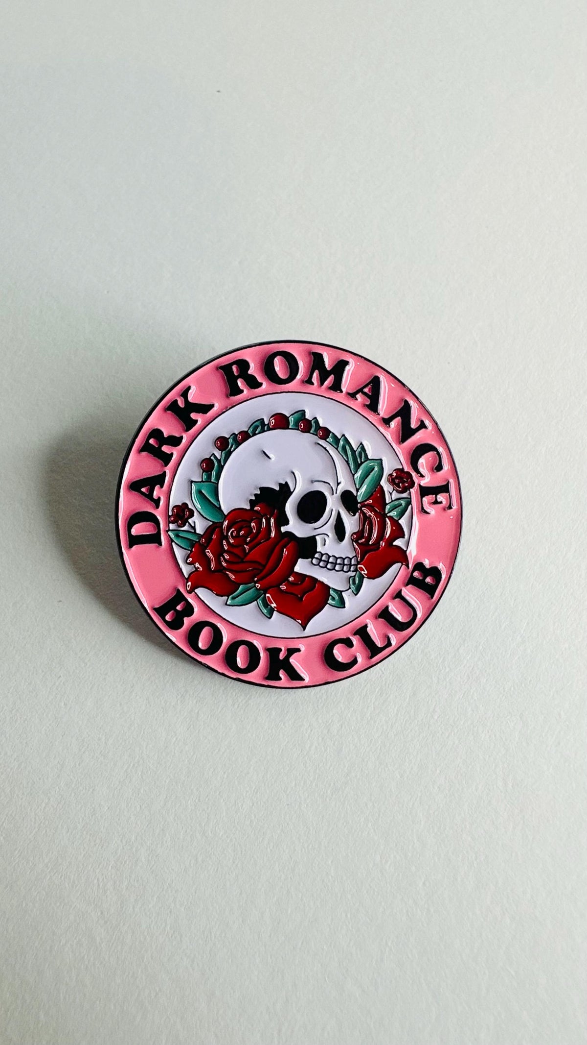 Dark Romance Book Club Enamel Pin – Gothic Literary Skull & Rose Brooch – Lapel Badge Jewelry