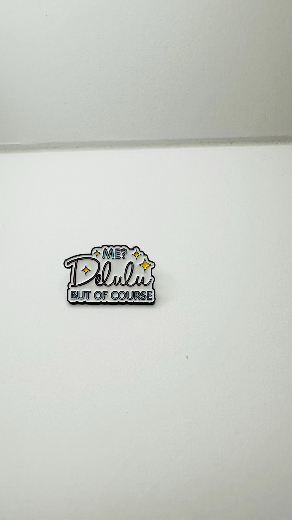 May Your Delulu Come Trululu Enamel Pin Funny Quote Brooch Delulu Era Lapel Badge Jewelry Gift for Friends