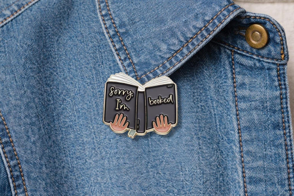 Graduation Enamel Pins Metal Brooch I Love Reading Book Custom Lapel Clothes Friends Backpack Badges Cartoon Accessories