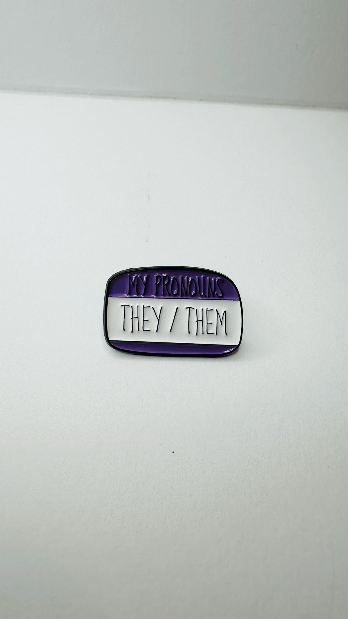 Trans Pride Flag Enamel Pin Custom Pronoun He She They Them Badge LGBTQ Brooch Gender Identity Lapel Pin Jewelry Gift Friends