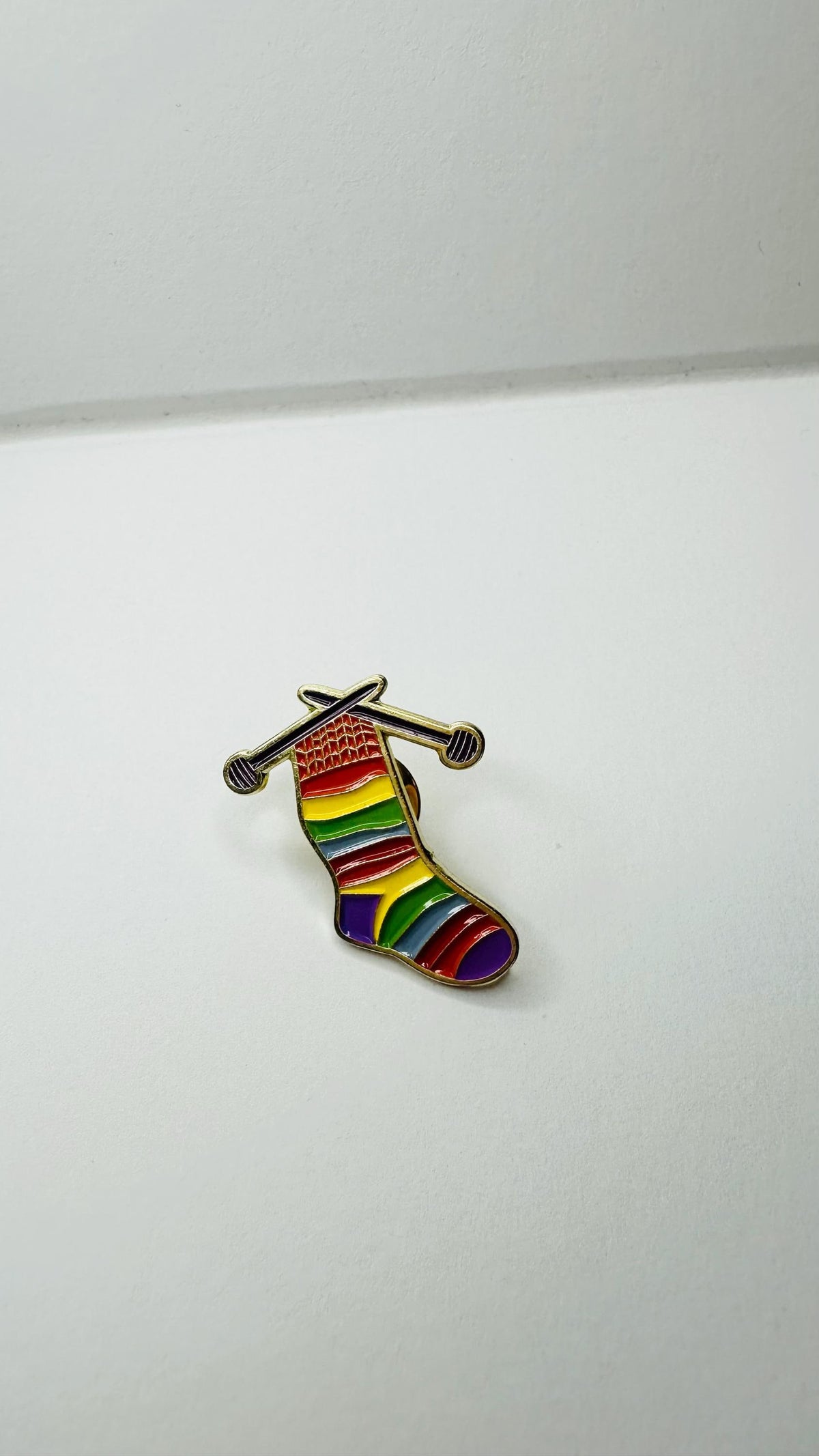 Colorful Yarn Ball Enamel Pin Knitting Needles Sewing Craft Art Brooch Lapel Badge Jewelry Gift for Friends and Crafters
