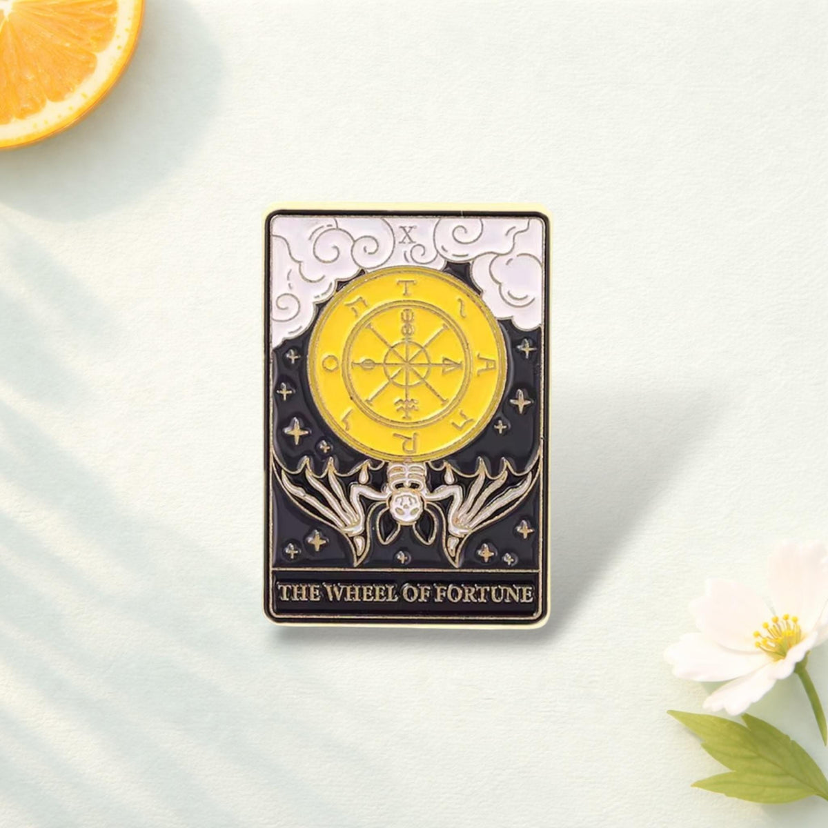 Tarot Enamel Pin Sun Moon Stars Gothic Skeleton Lover Brooch Witchy Badge Punk Dark Jewelry Custom Lapel Pin Gift for Friends