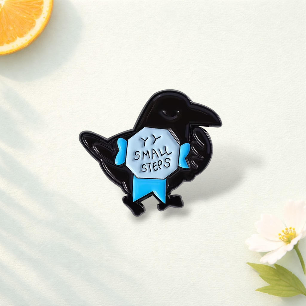 Black Raven Enamel Pin Cute Bird Brooch Gothic Crow Badge Animal Lover Gift Lapel Pin Backpack Jewelry Accessory for Friends