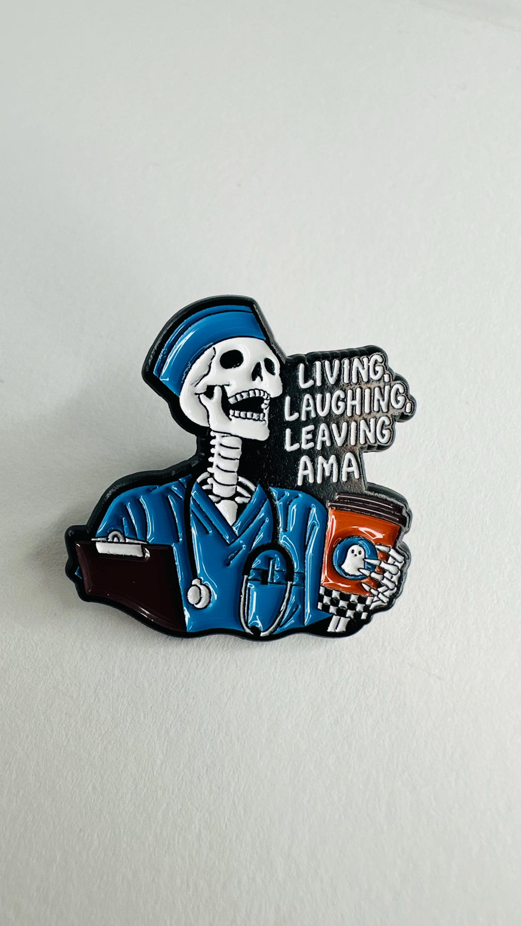 Skeleton Doctor Enamel Pin Funny Skull Medical Brooch Nurse Doctor Humor Badge Healthcare Gift Lapel Jewelry Accessories