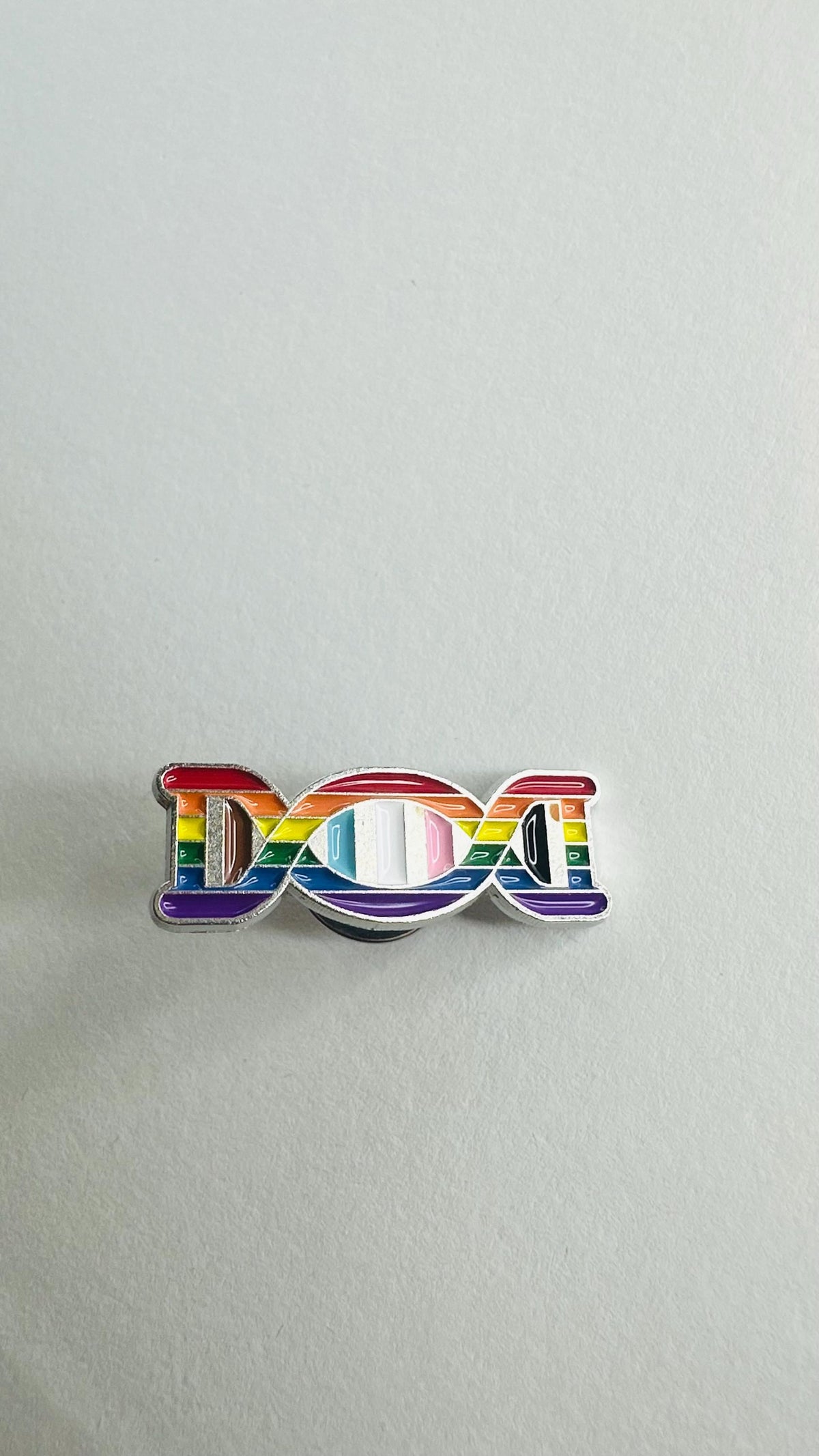LGBT Rainbow DNA Enamel Pin Pride Science Badge Gay Bisexual Brooch LGBTQ Gift Metal Lapel Pin Backpack Shirt Collar Jewelry