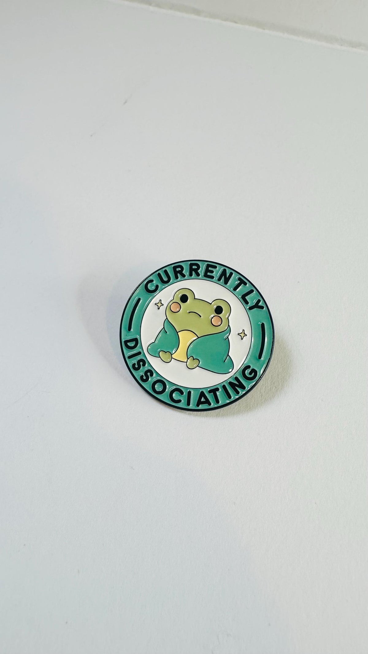 Funny Floating Cat Frog Enamel Pin – Cute Mental Health Humor Quote Brooch – Quirky Animal Lapel Badge – Aesthetic Backpack Jewelry Gift