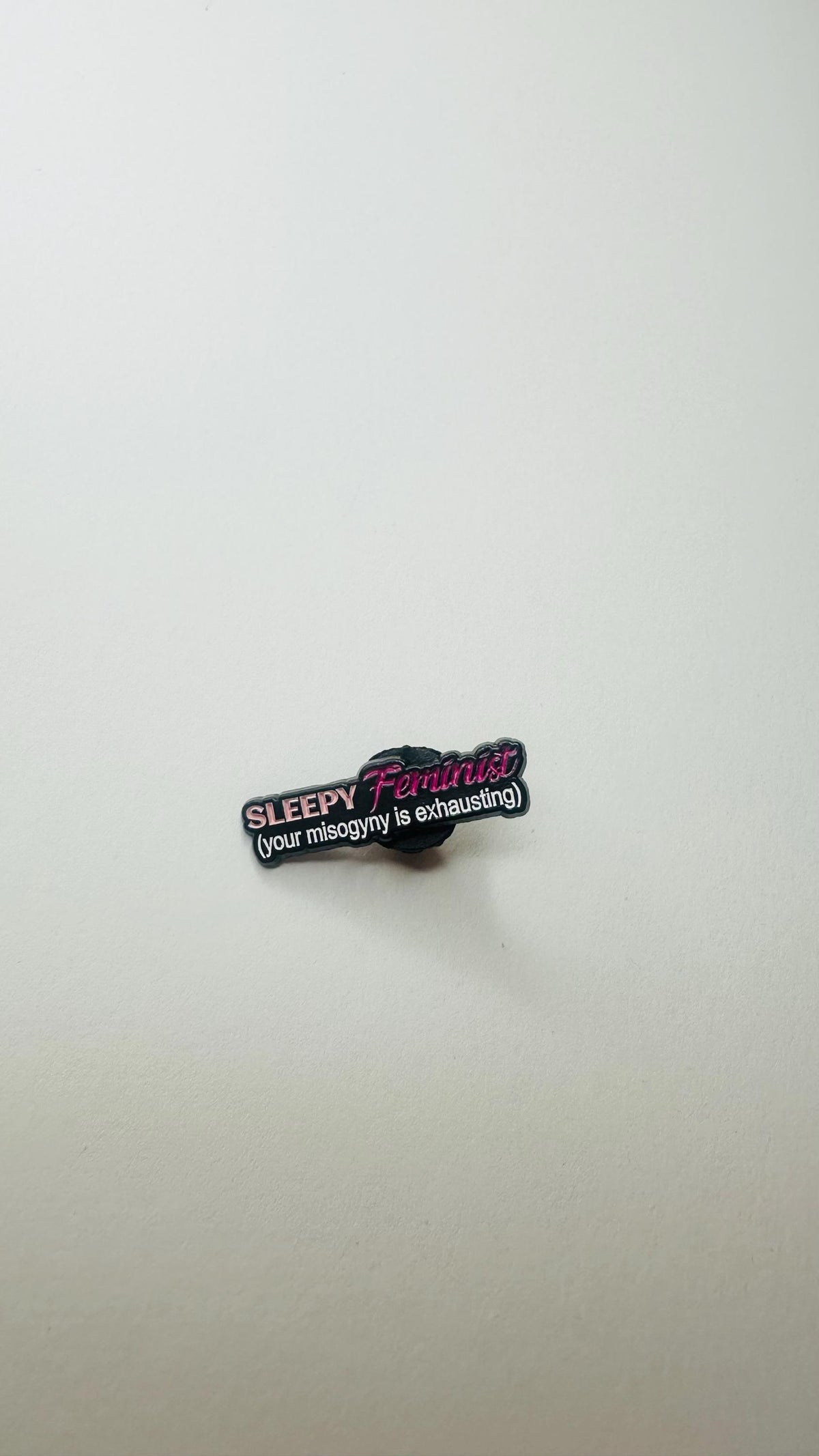 Feminist Power Quote Enamel Pin – Strong Women Empowerment Brooch – Lapel Badge Jewelry Gift for Friends