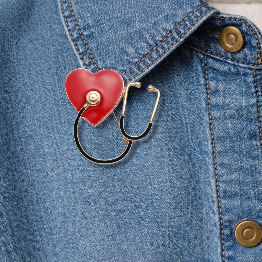 Stethoscope Enamel Pin – Doctor Nurse Medical Brooch – Cartoon Healthcare Lapel Badge – Graduation Gift for Medical Students & Nurses