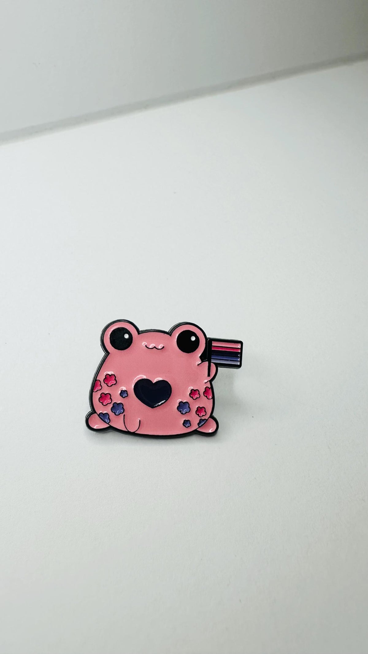 Omnisexual Pride Frog Enamel Pins Omni Pride Flag Frog Brooch Backpack Lapel Badge Jewelry Gift
