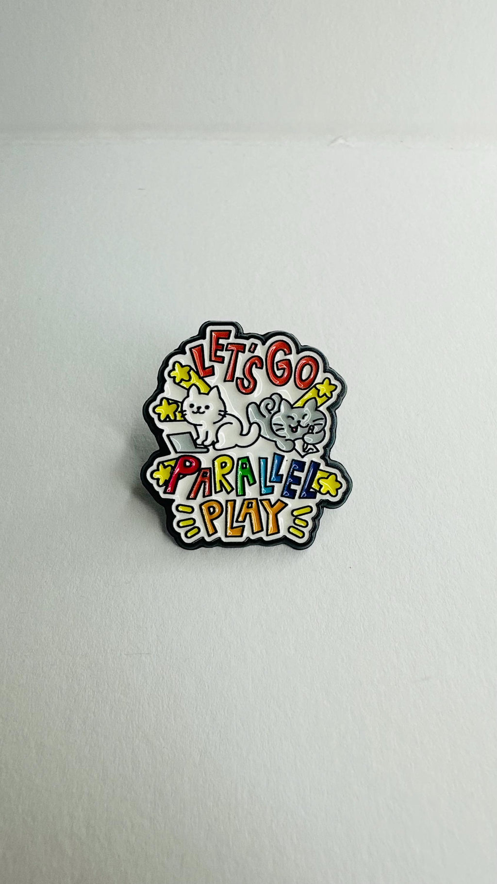 Parallel Play Enamel Pin Cat Badge Neurodiversity Awareness Funny Introvert Gift Autism Inspired Brooch Lapel Pin Jewelry