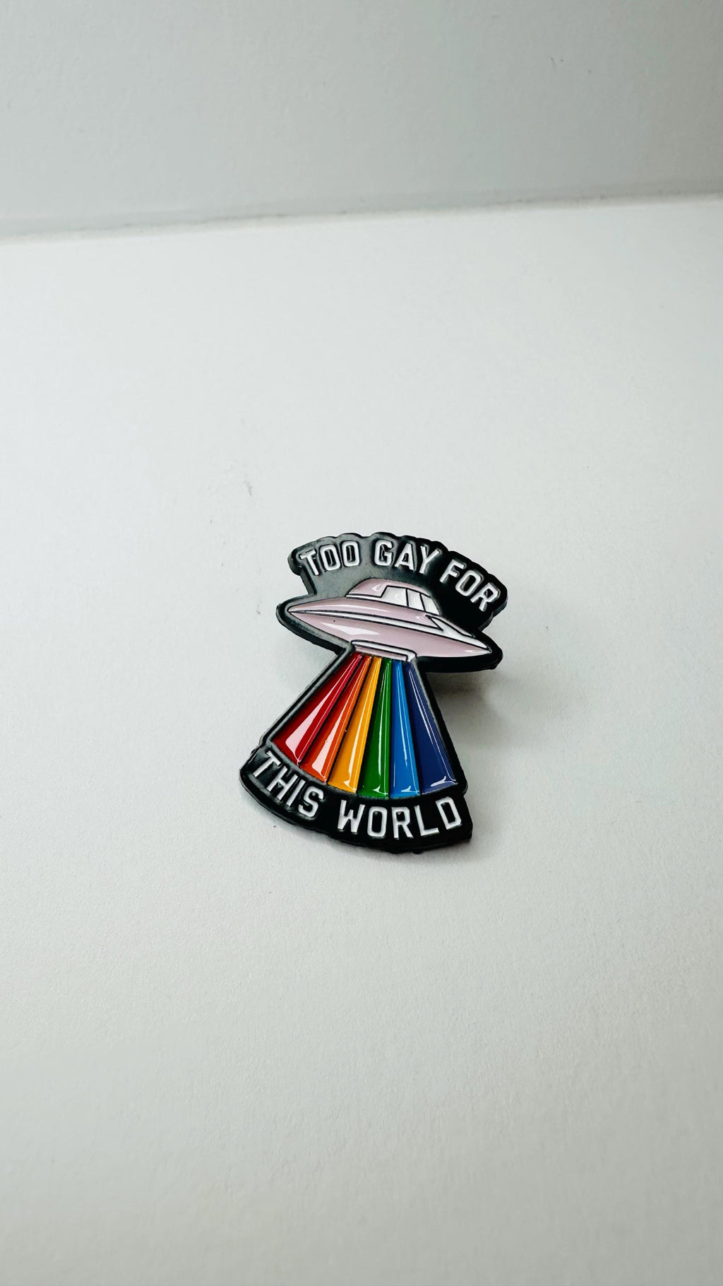 Too Queer to Be Silent Enamel Pin LGBTQ Pride Quote Brooch Rainbow Lapel Badge Jewelry Gifts for Gay Lesbian Friends