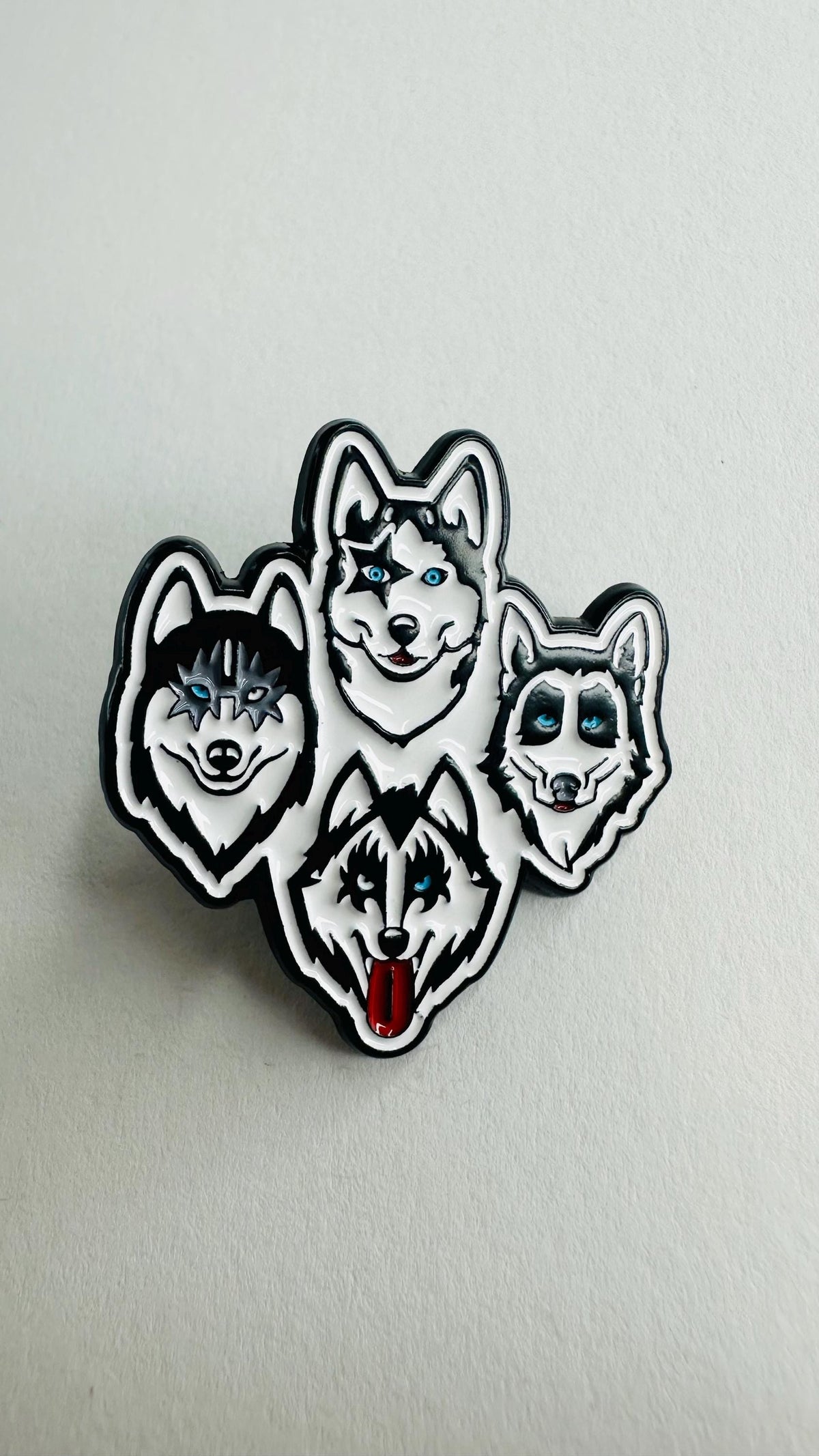 Husky Rock Band Enamel Pin Cartoon Black White Dog Music Brooch Funny Animal Lapel Badge Jewelry Gift