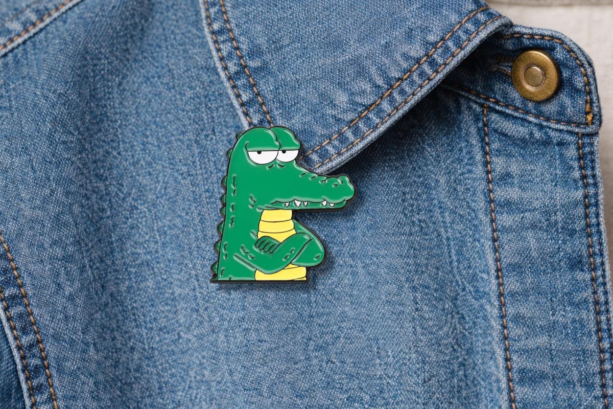 Arrogant Impatient Animal Enamel Pin – Funny Frowning Crocodile & Gull Brooch – Meme Expression Lapel Badge – Quirky Animal Jewelry Gift