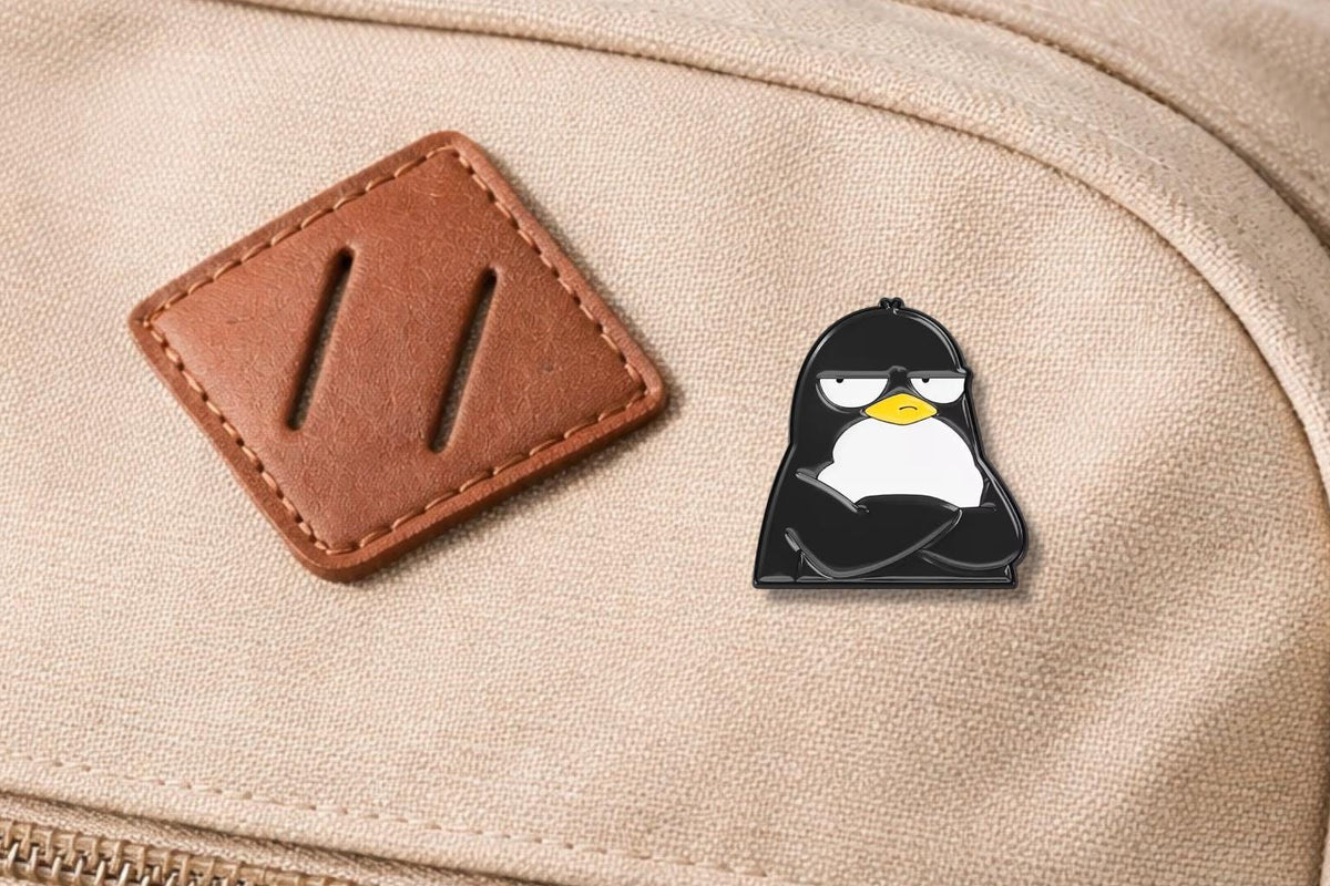 Arrogant Impatient Animal Enamel Pin – Funny Frowning Crocodile & Gull Brooch – Meme Expression Lapel Badge – Quirky Animal Jewelry Gift