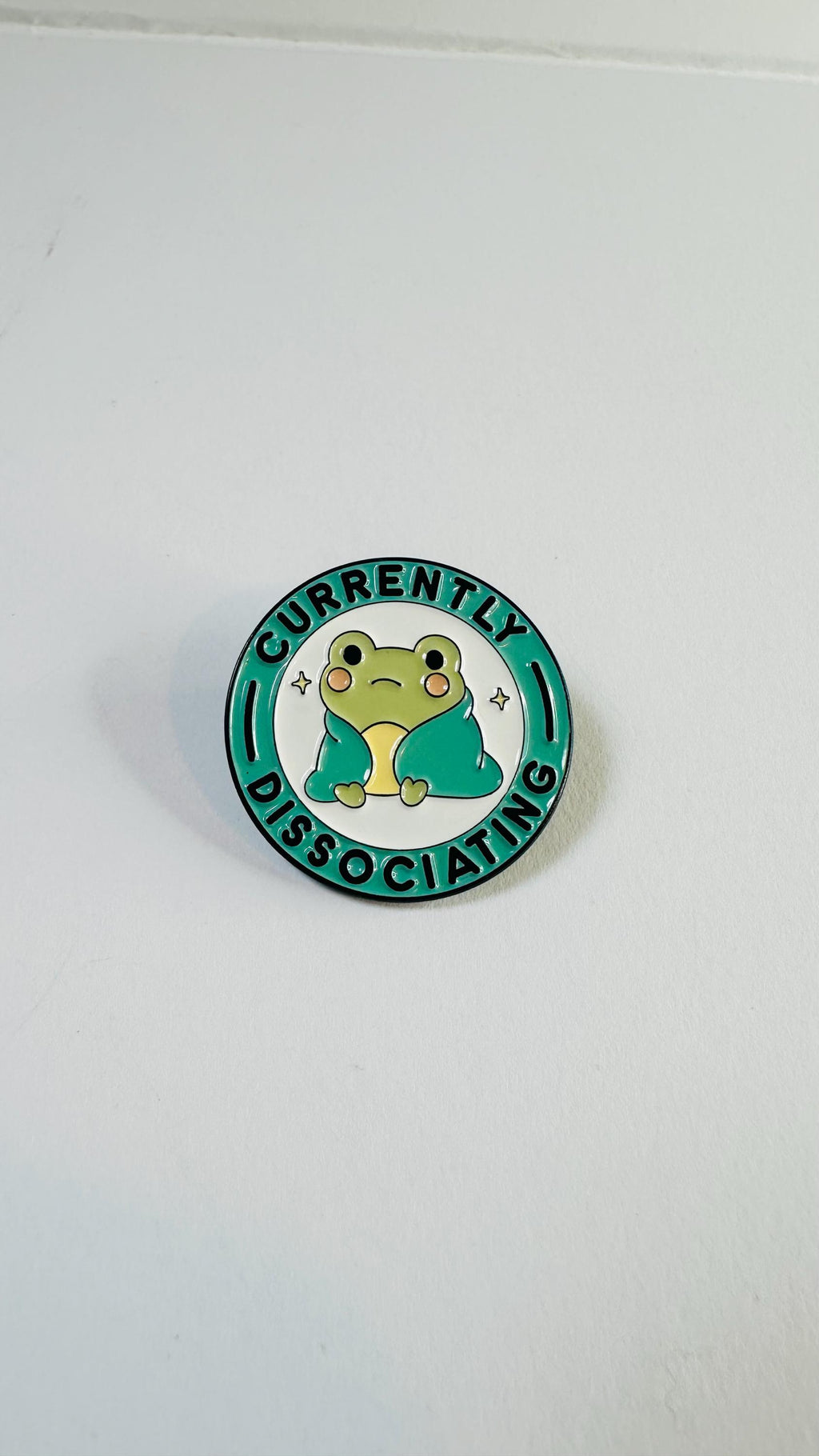 Funny Floating Cat Frog Enamel Pin – Cute Mental Health Humor Quote Brooch – Quirky Animal Lapel Badge – Aesthetic Backpack Jewelry Gift