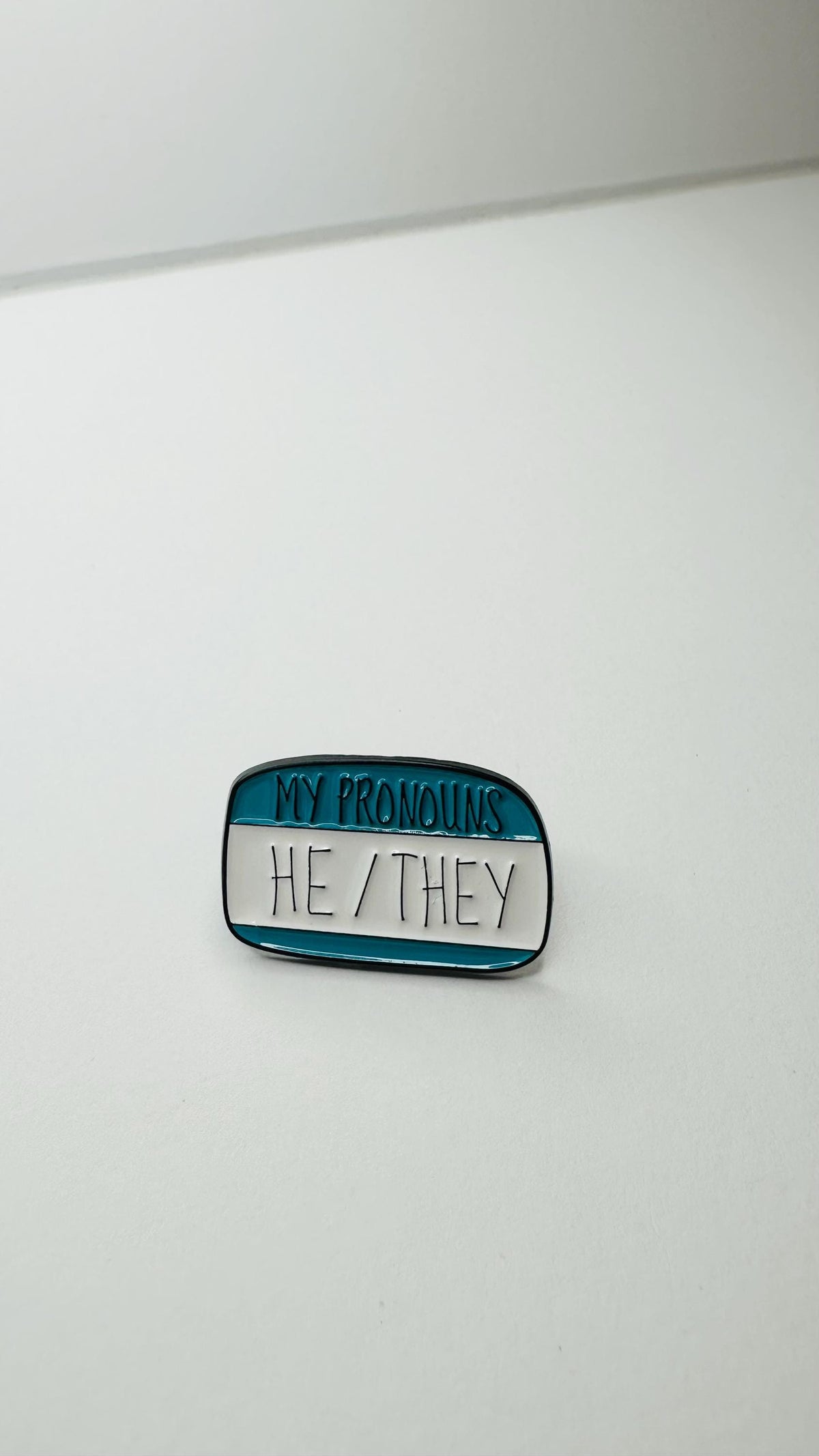 Trans Pride Flag Enamel Pin Custom Pronoun He She They Them Badge LGBTQ Brooch Gender Identity Lapel Pin Jewelry Gift Friends