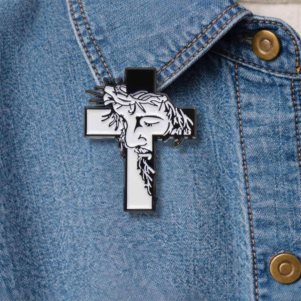 I Love Jesus Enamel Pins Custom Phrase With Heart Brooches Shirt Collar Lapel Badges Simple Jewelry Gift for Kids