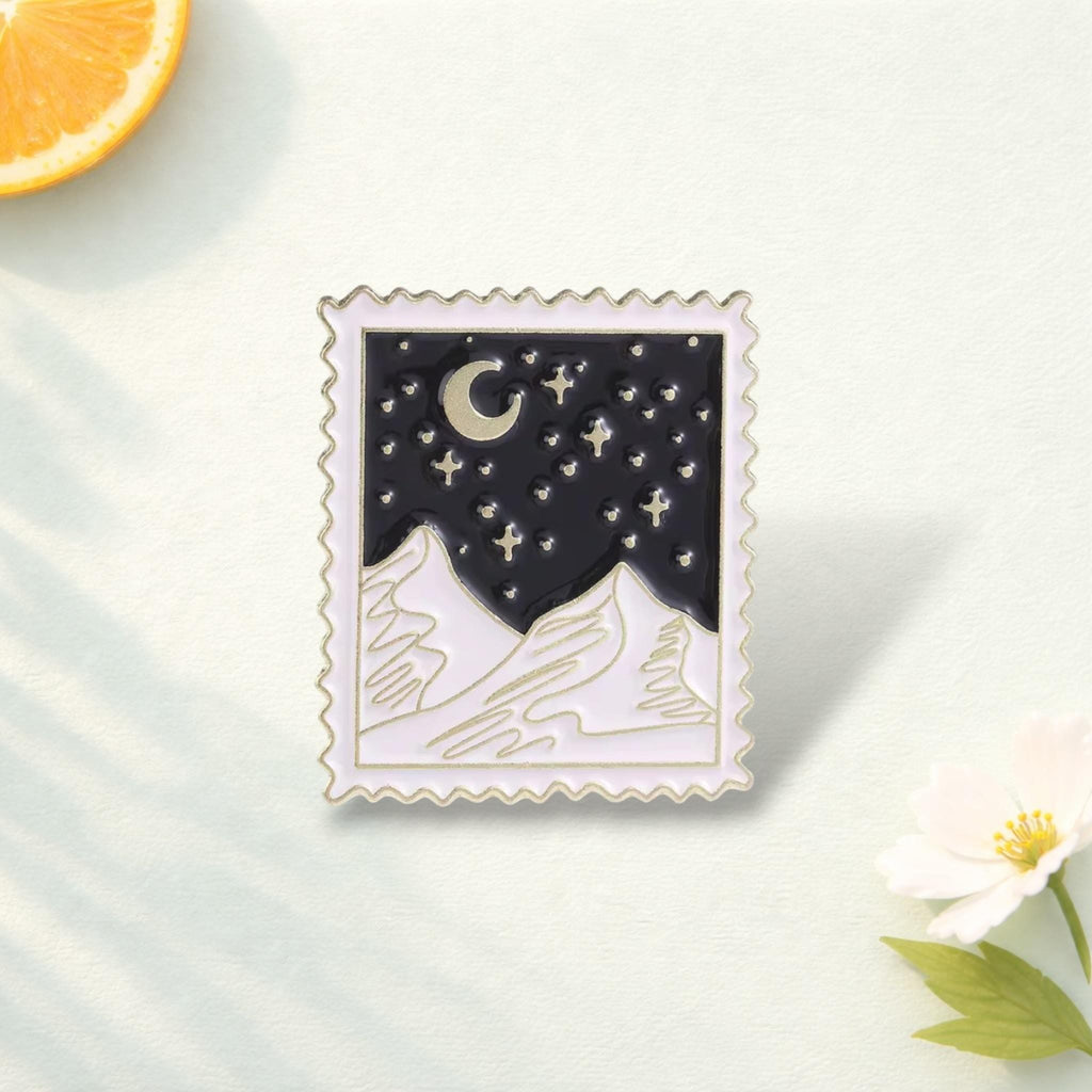 Dark Night Starry Sky Enamel Pin Rainbow Cat Heart Mountain Stamp Brooch Cute Nature Badge Backpack Decoration Lapel Pin Gift
