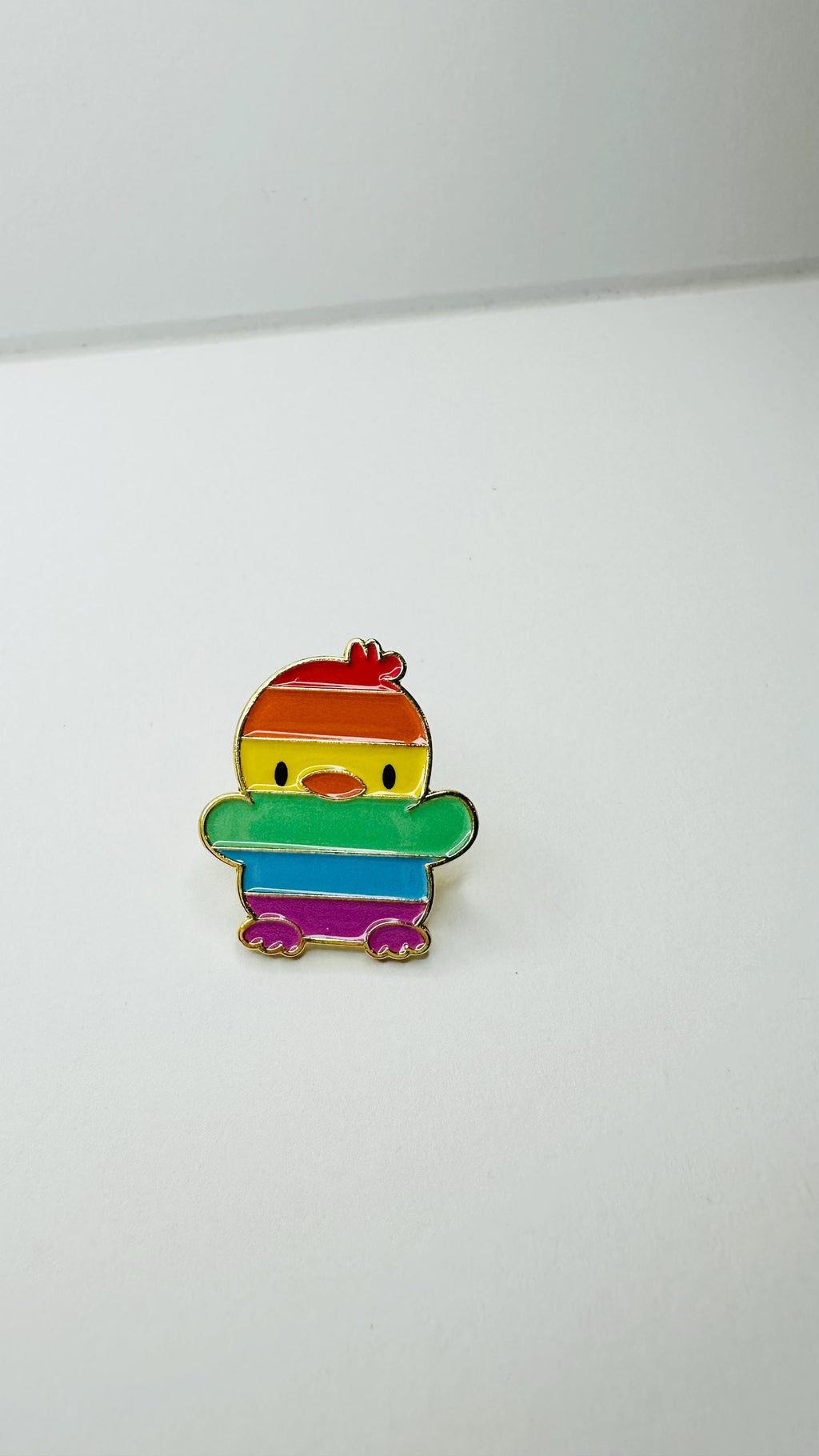 Rainbow Chick Enamel Pin Pride Animal Badge Cute Chicken Brooch LGBTQ Gift Colorful Lapel Pin Backpack Decoration Jewelry