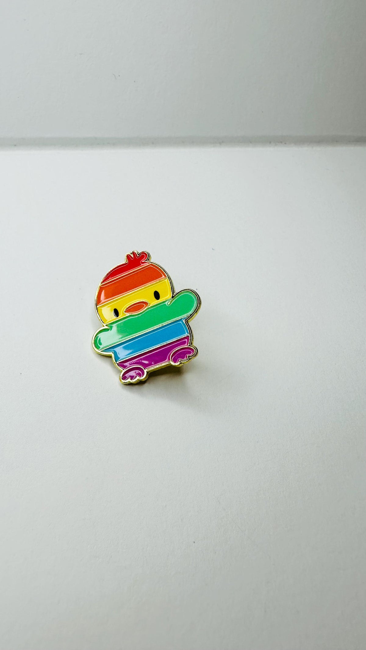 Rainbow Chick Enamel Pin Pride Animal Badge Cute Chicken Brooch LGBTQ Gift Colorful Lapel Pin Backpack Decoration Jewelry