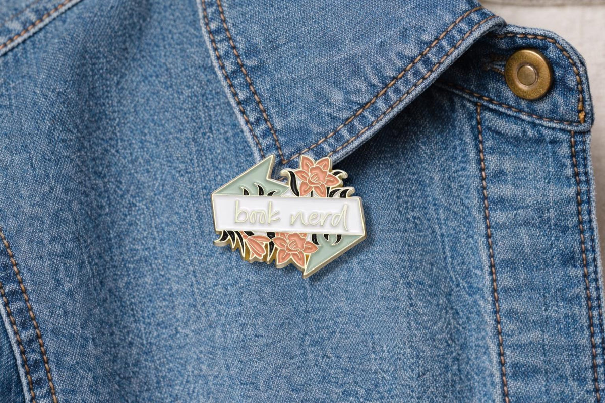 Graduation Enamel Pins Metal Brooch I Love Reading Book Custom Lapel Clothes Friends Backpack Badges Cartoon Accessories