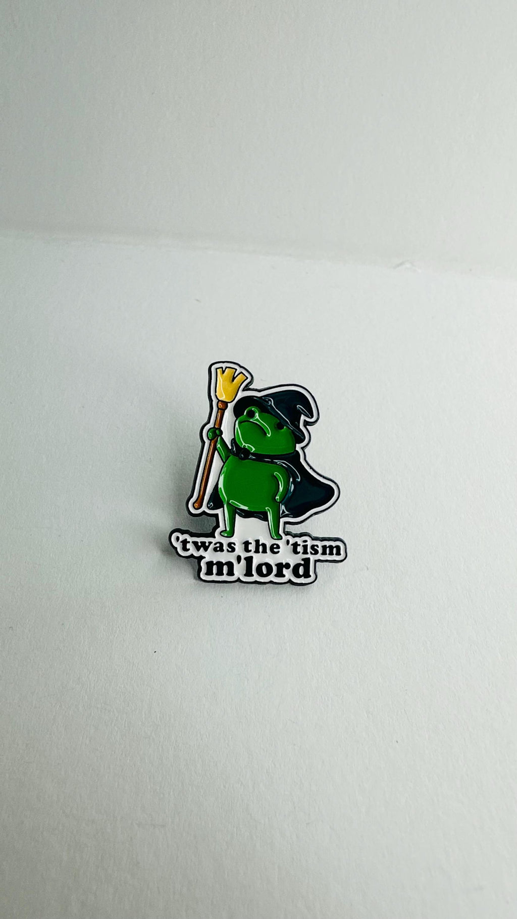 Twas The Tism M Lord Enamel Pin Funny Frog Wizard Neurodiversity Quote Brooch Autism Inspired Badge Lapel Pin Jewelry Gift