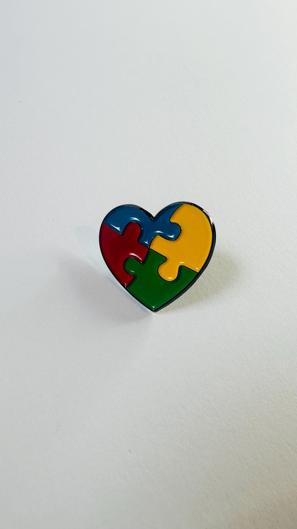 Autism Awareness Enamel Pin Colorful Puzzle Brooch Neurodiversity Awareness Lapel Badge Jewelry Gift for Friends