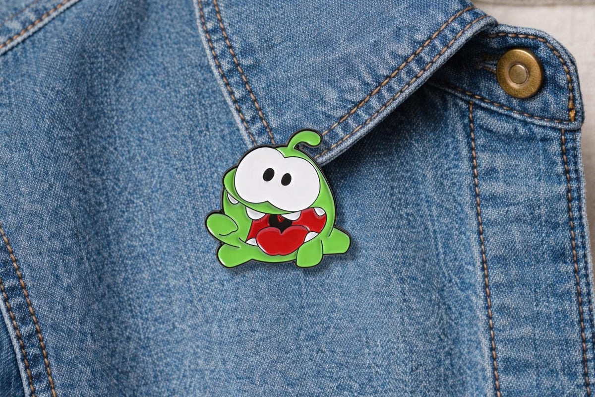Cute Green Monster Enamel Pin – Funny Crying Sunglasses Cartoon Brooch – Kawaii Sad Face Lapel Badge – Quirky Monster Jewelry Gift