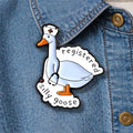 Registered Nurse Silly Goose Enamel Pin – Funny Cartoon Medical Goose Brooch – Cute Nurse Lapel Badge Jewelry Gift for Nurses