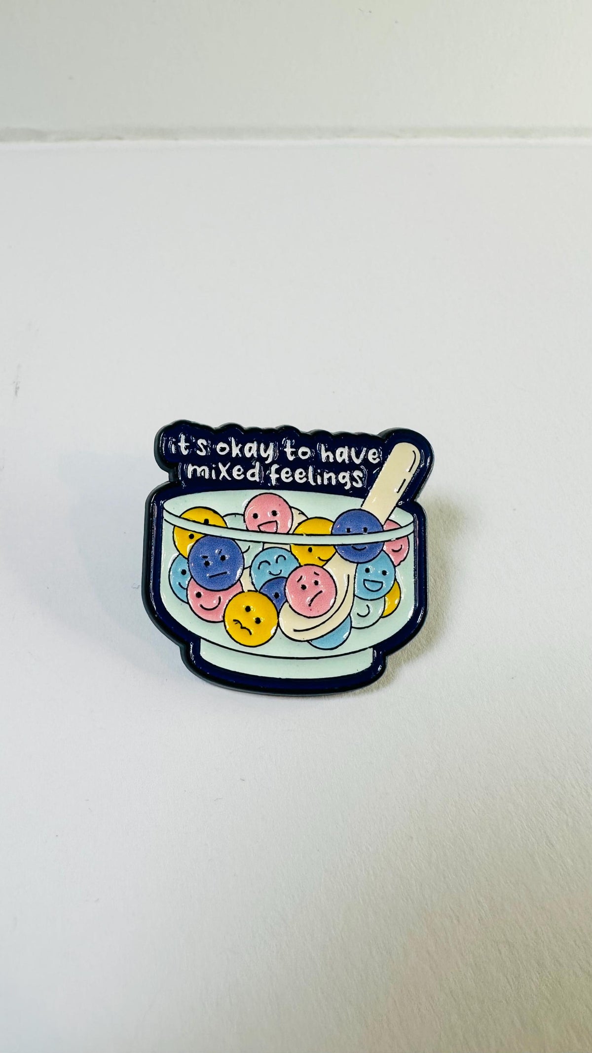 Neurodiversity Mixed Feelings Enamel Pin – Cute ADHD Cat Brooch – Mental Health Emotion Lapel Badge – Kawaii Support Jewelry Gift
