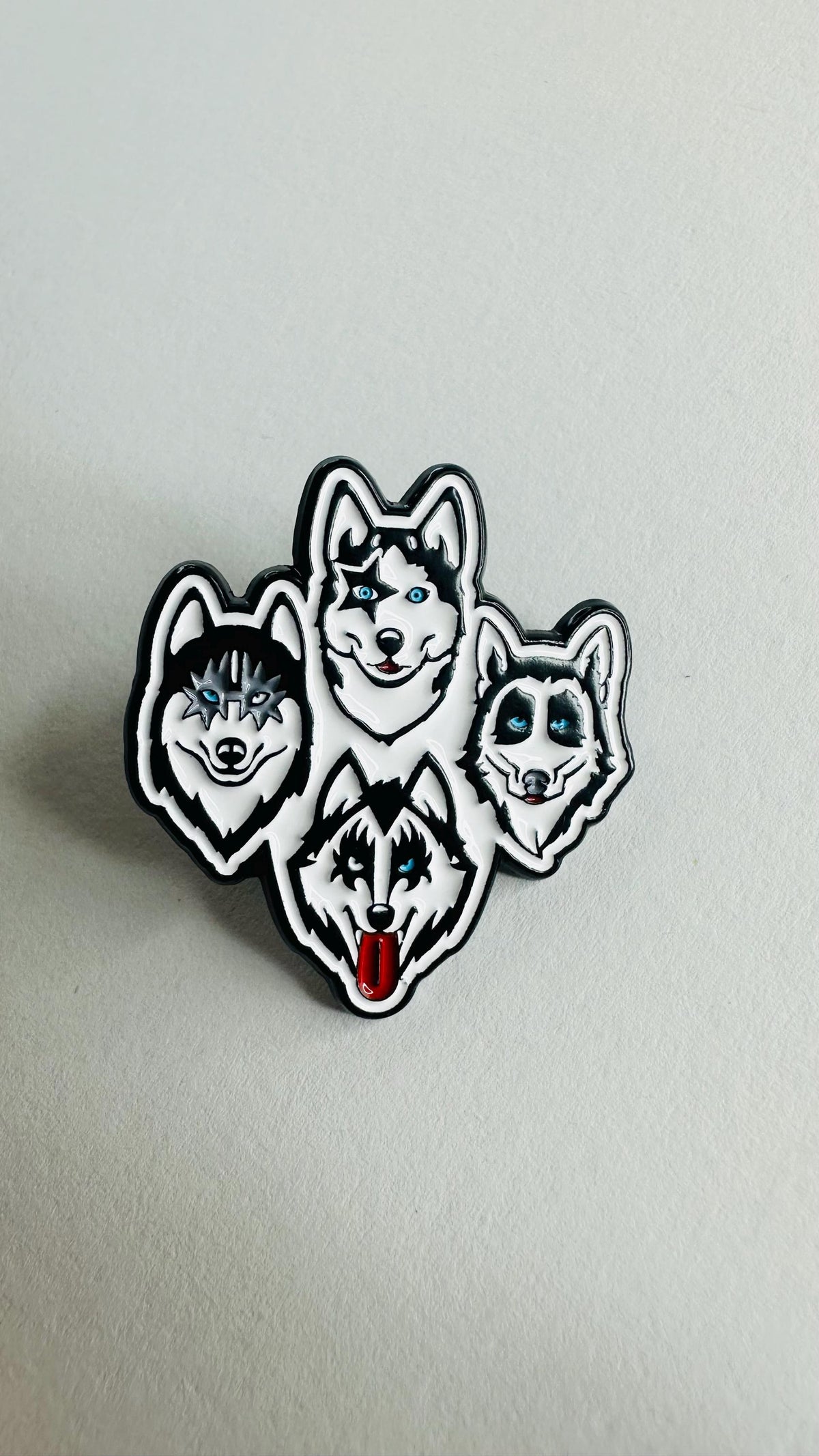 Husky Rock Band Enamel Pin Cartoon Black White Dog Music Brooch Funny Animal Lapel Badge Jewelry Gift